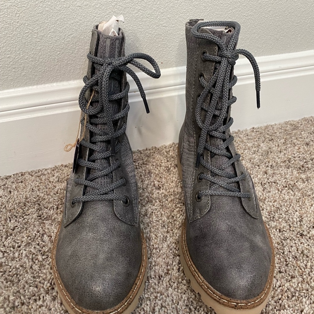 Grey Blowfish Malibu Boots